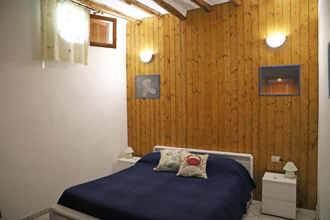 Вилла Casa Vacanze Lorenzo Мальфа Экстерьер фото